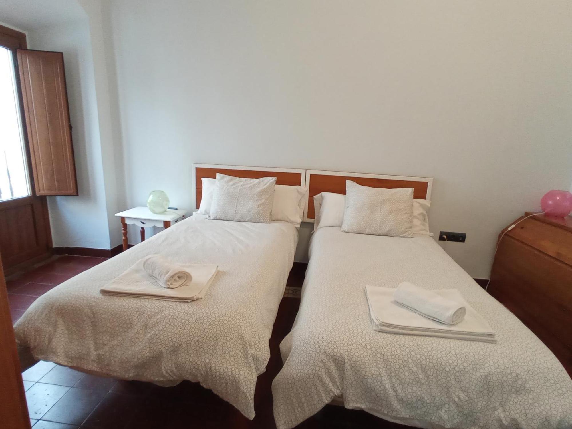 Apto La Almena 2 Junto A Plaza Mayor,2 Habitaciones,Parking Gratuito Касерес Экстерьер фото